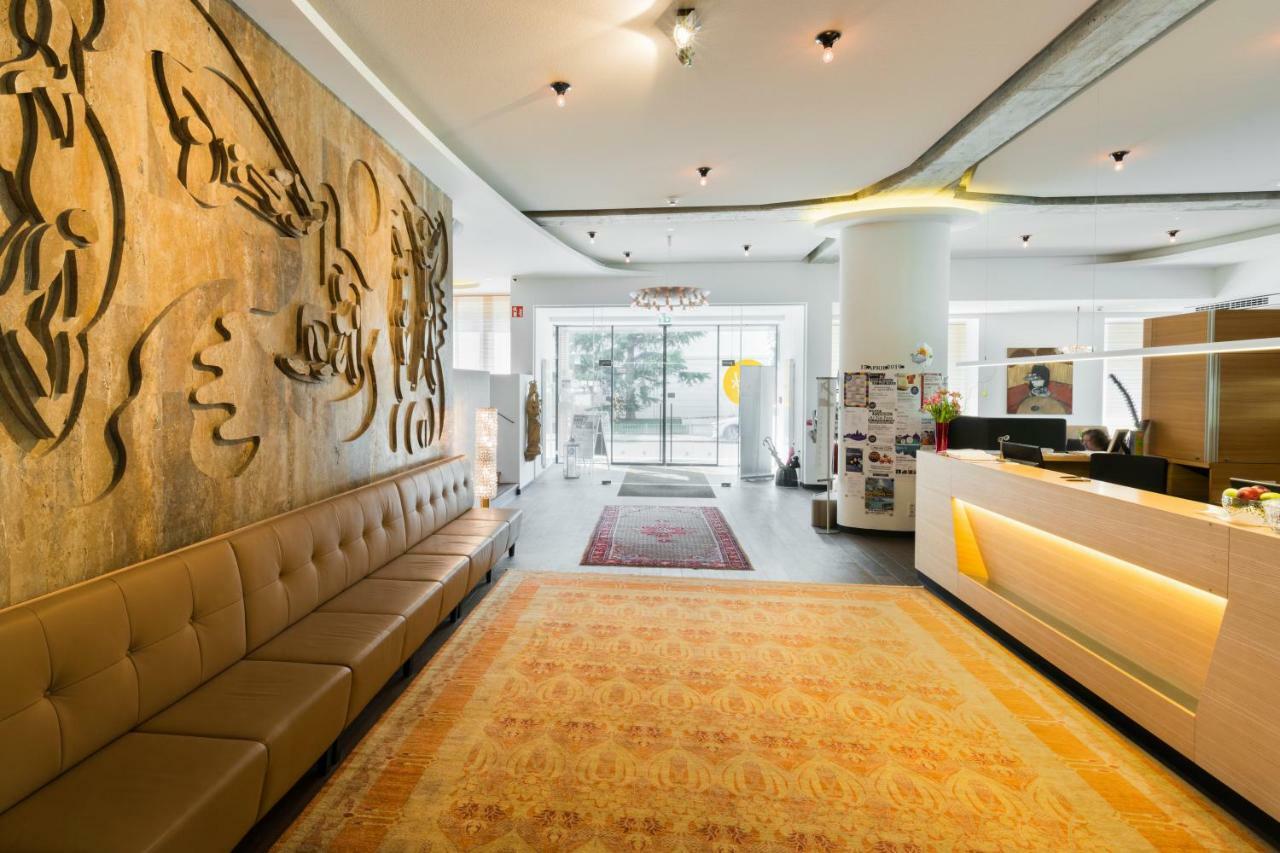 At The Park Hotel บาเดน ภายนอก รูปภาพ